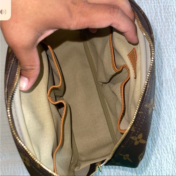 LV Trouville Handbag - Picture 7 of 12